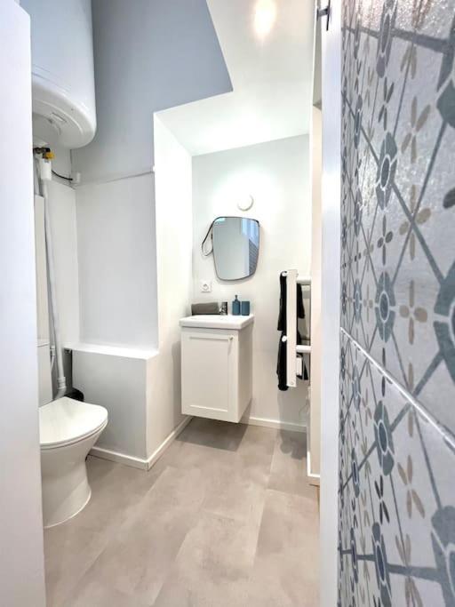 Ferienwohnung Studio Jade : Charmant Logement Place Clemenceau Pau Exterior foto
